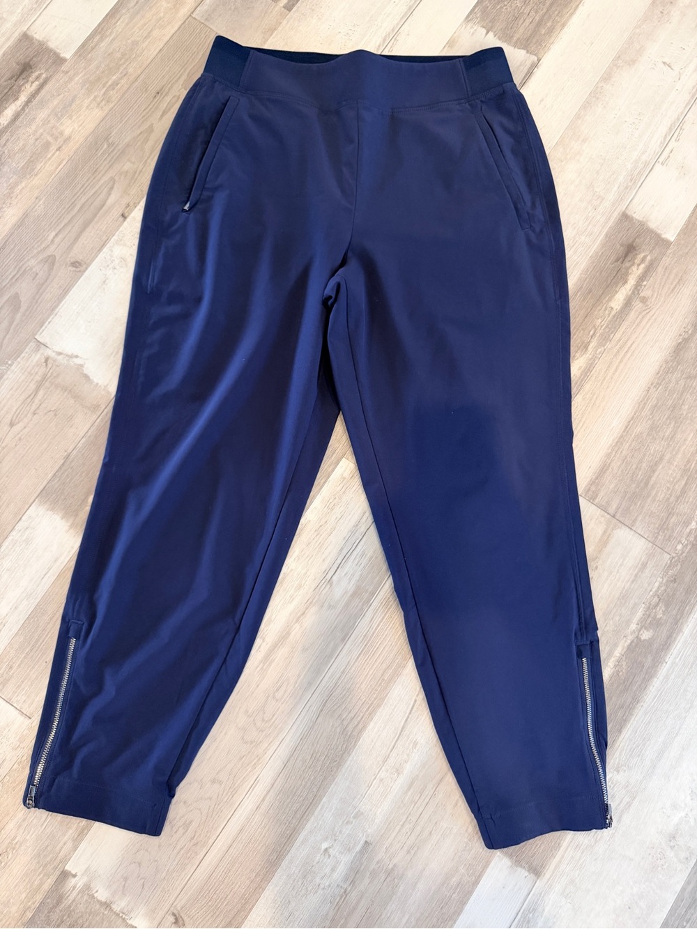 Athleta Brooklyn Mid-Rise Jogger